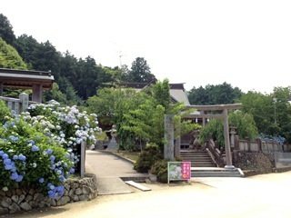 粟井神社の写真