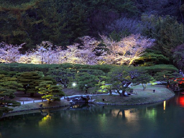 特別名勝 栗林公園 春のライトアップ 雪 冬祭り イルミネーション 高松市 イベント情報 さんラボ