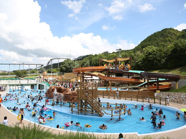 レオマ夏の定番 シャイン オン ステージ 仮面舞踏会サマーカーニバル 演劇 ダンス 丸亀市 イベント情報 さんラボ